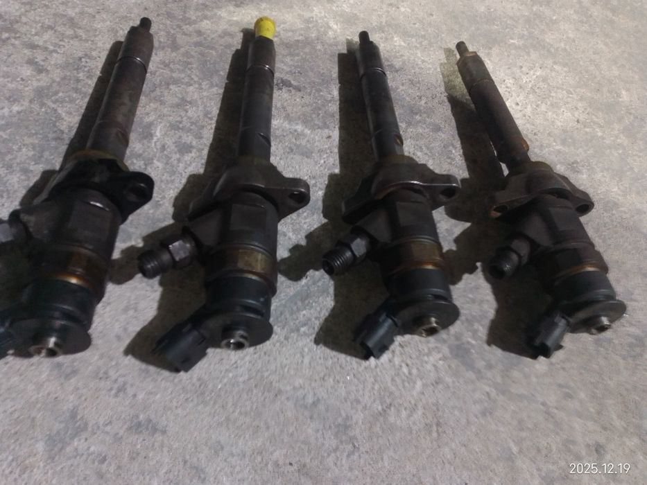 Injetor Diesel Bosch 1.6 HDi / TDCi Citroen Peugeot Ford Volvo (0445110297) - Image 2