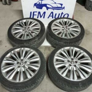 44 - Jantes Jaguar XF 245/40R19 com pneus 5*108 original
