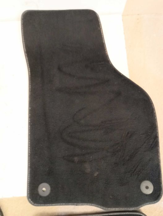 Conjunto Tapetes Originais VW Scirocco — 4 Peças - Image 4