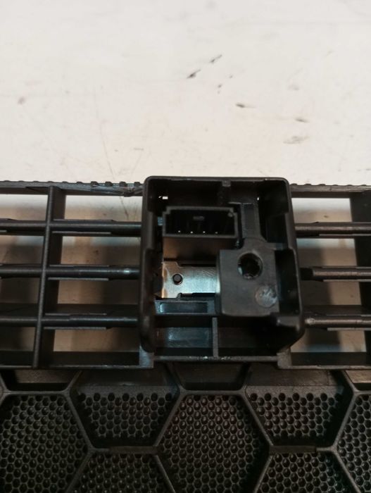 Bastidor Consola Central 2 DIN + Grelha Superior Audi A4 B6 / B7 (8E0858005F) - Image 9