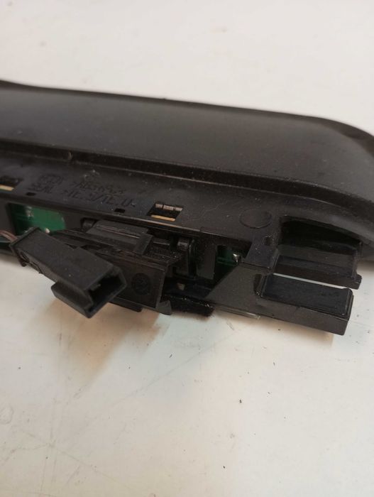 Terceiro Stop Traseiro LED BMW Série 5 E60 – Ref: (63256927017) - Image 3